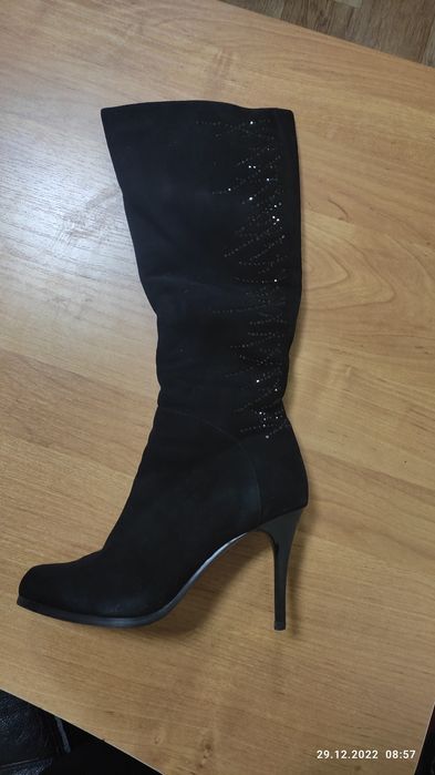 Замшевые сапоги 38 размер, цигейка, состояние отличное, б/у звонить по