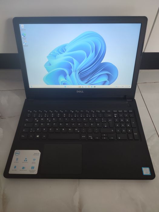 Laptop Gaming Dell Inspiron 15 - i5-7200u/8Gb ddr4/256gb/ Baterie 4h