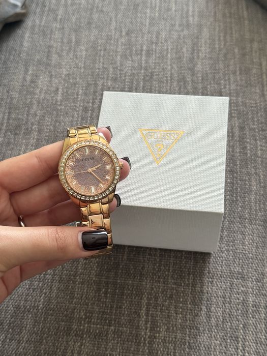 Guess watch rose gold