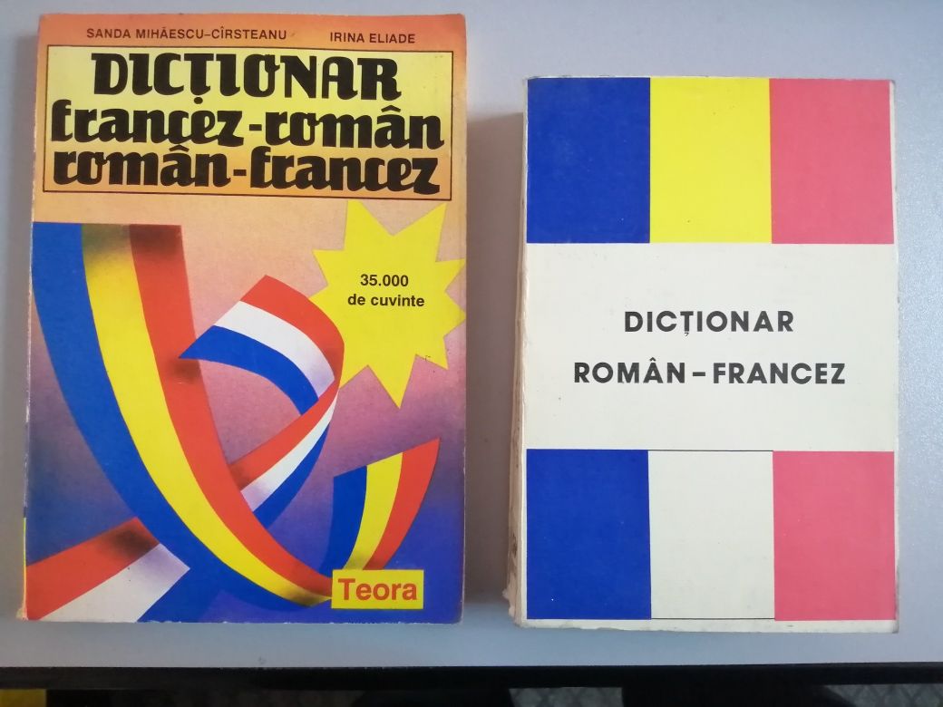 Vand 2 dictionare Roman-francez, Francez-roman