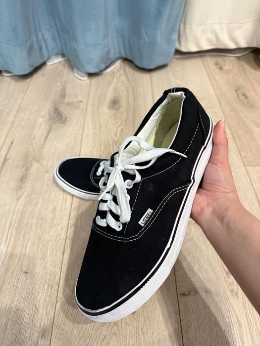 Обувь мужская кеды 40-41 размер 10.000тг новый с этикеткой