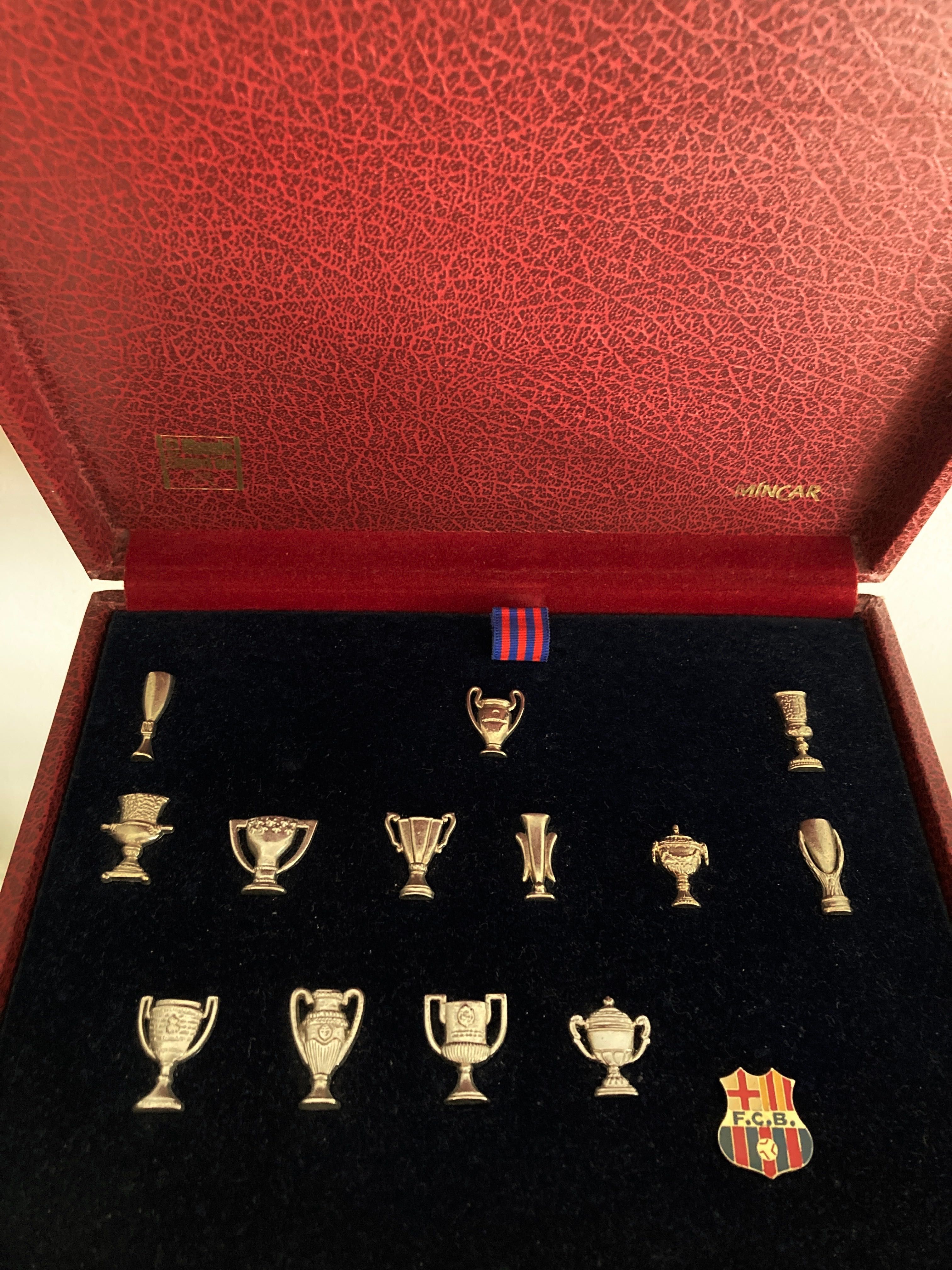 Set Pinuri Fc Barcelona 1993