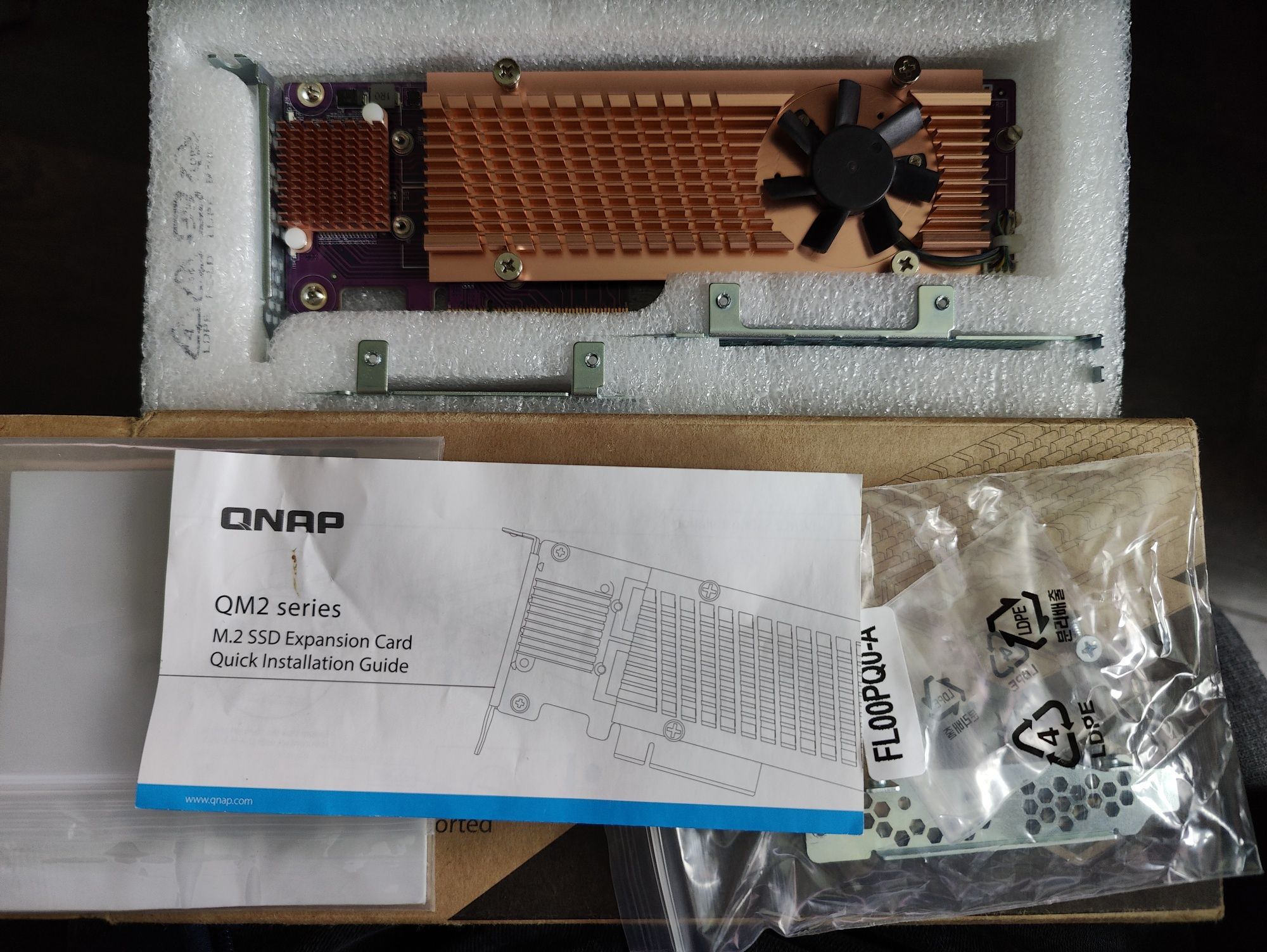 QNAP SSD expansion card QM2-4P-284