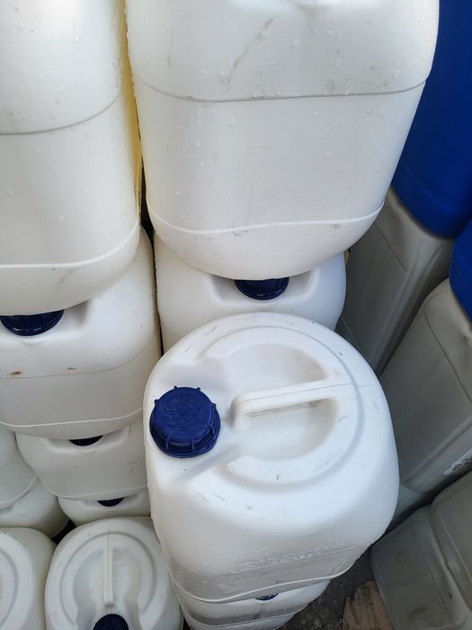 Kanistra Himikatlarga