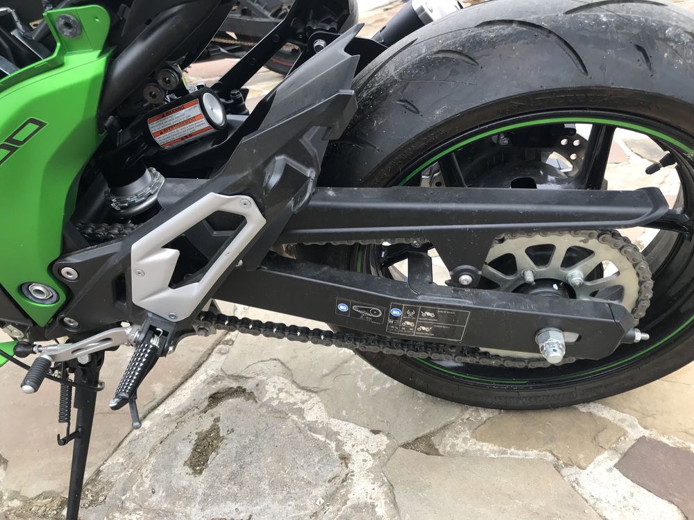 Kawasaki z800 на части