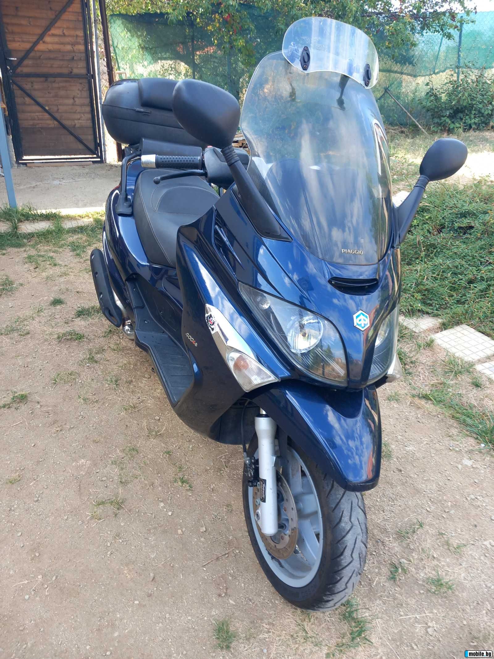 Продавам Piaggio XEvo 400ie, 400куб. см., четиритактов,водно