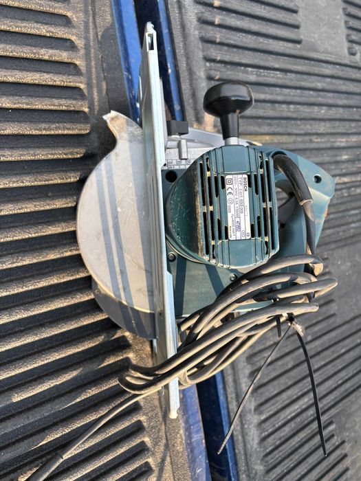 Циркуляр BOSCH GKS 85S