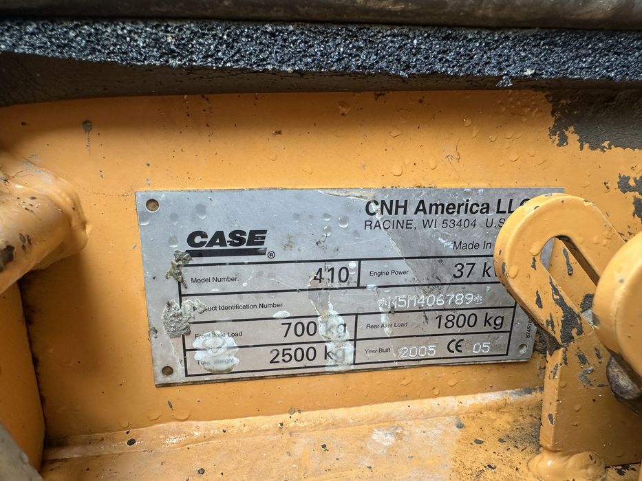 Мини челен товарач CASE 410 HIGH FLOW