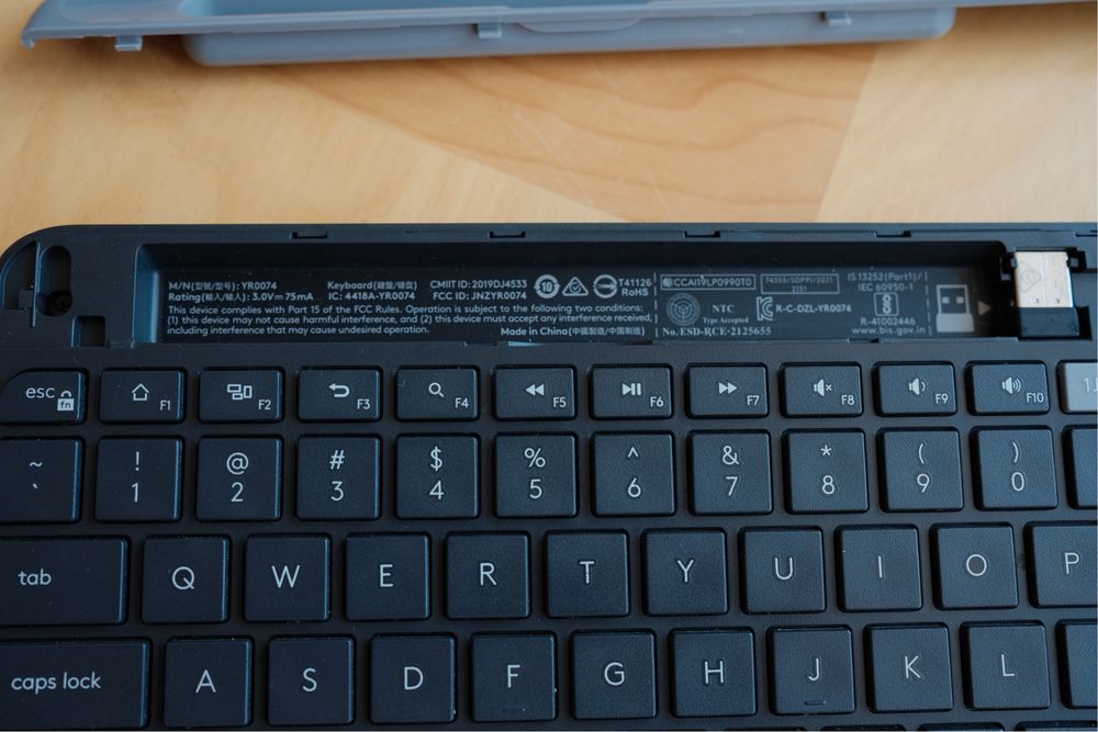 Logitech K580 безжична клавиатура