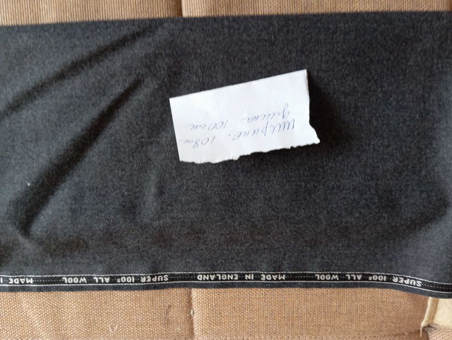 Материал ткань , 100% английская шерсть, продажа отрезами