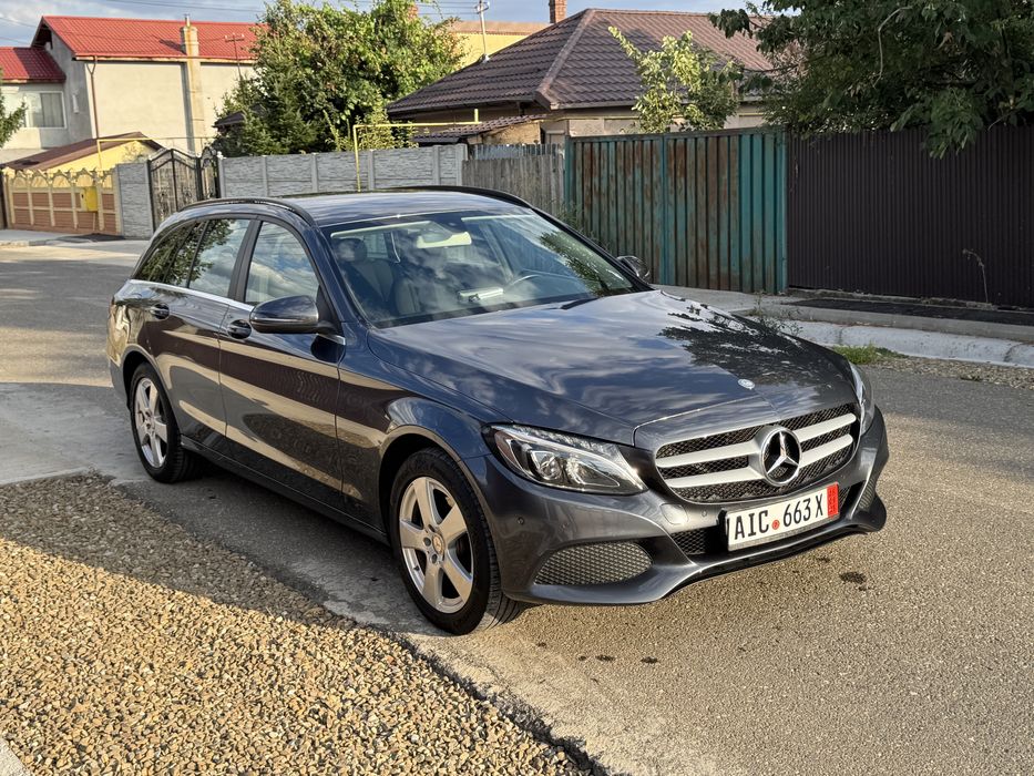 Mercedes C 220 D 2015 Pret fix are un sunet ciudat in turatie