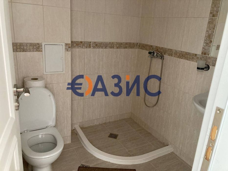 Продава се Двустаен апартамент в к.к. Слънчев бряг - 57 кв.м за 1176 €/кв.м - Снимка #10