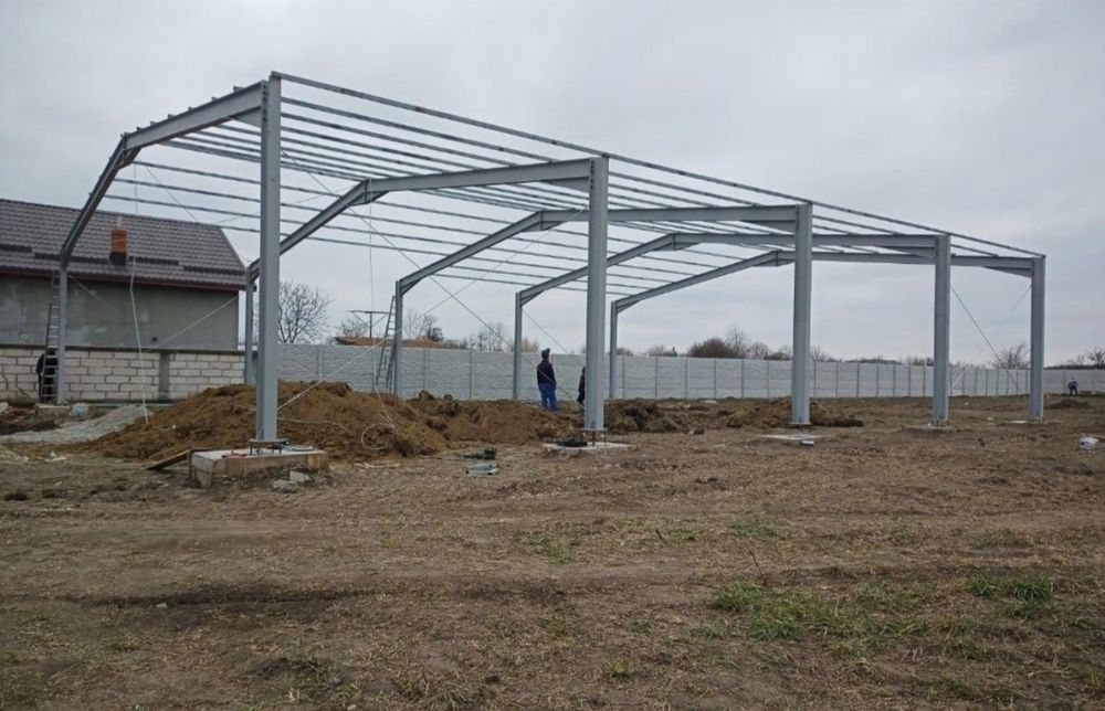 Vând structuri metalice pentru hale. 
ACCEPT. VARIANTE. AUTO. 
- 7X25X