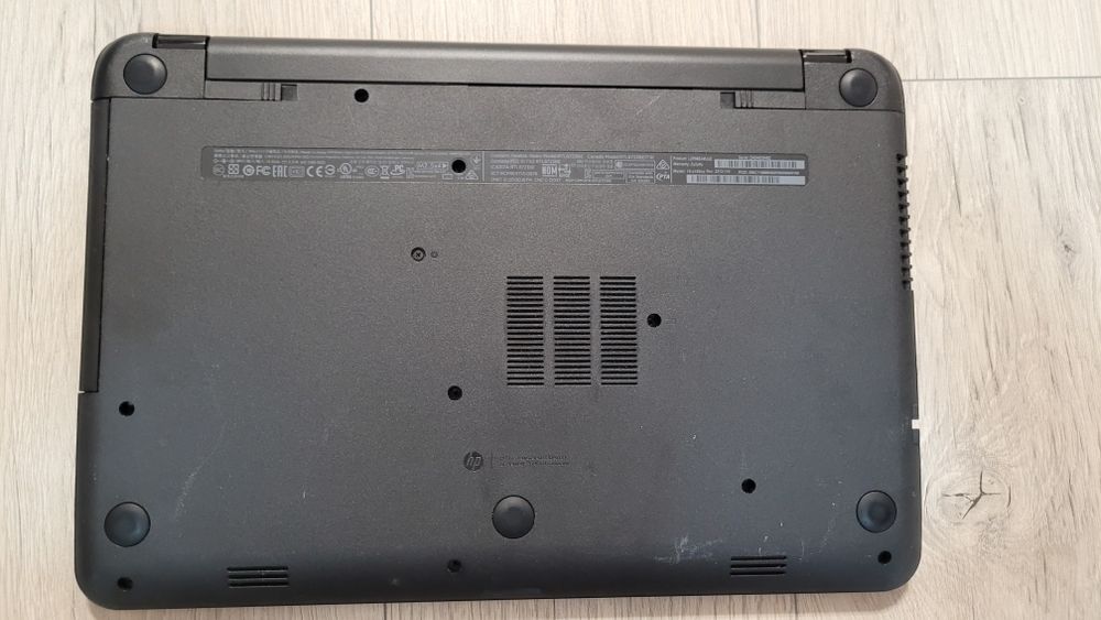 Compaq TPN C117 15-105nz Intel N2840 2.16 GHz 4 Gb 500 GB