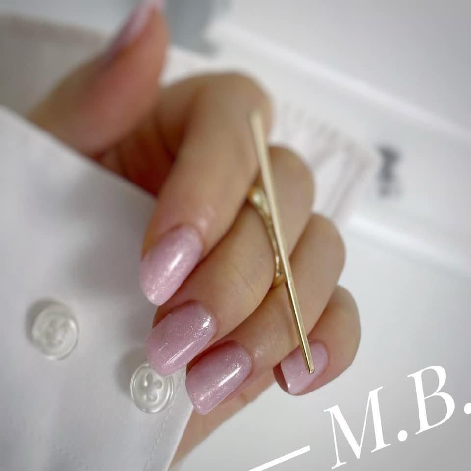 Manichiura si Pedichiura! Mystique Beauty OFERTA