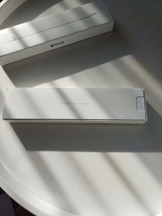 Стилус Apple Model A1603 MQLY3ZM/A белый