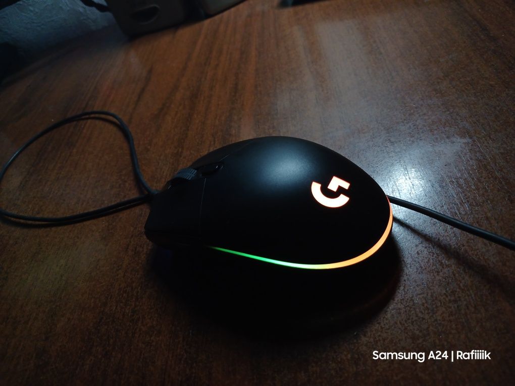 Мышь Logitech G102 Lightsync