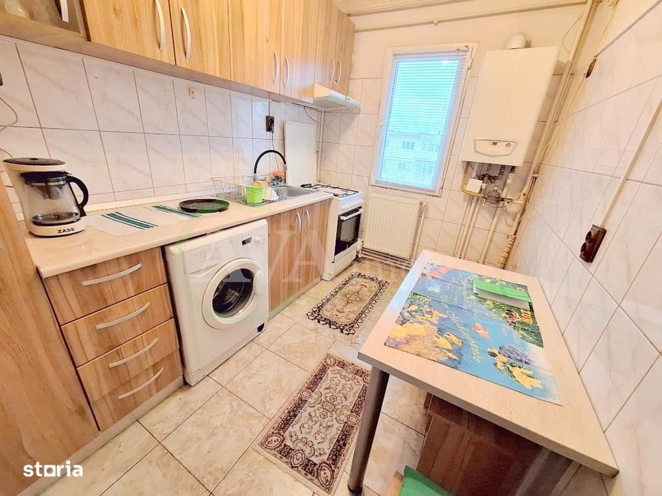 Apartament 3 camere | Centrala termica – Zona Centrala, Bacau