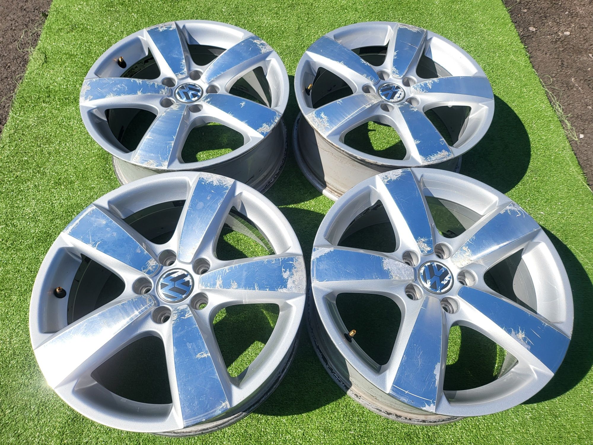 Оригинални лети джанти 17 5х112 VW
