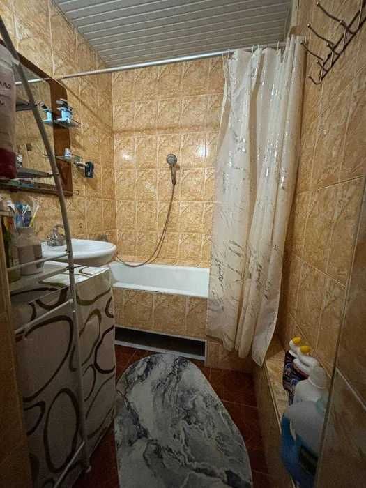 Продается 4х комнатная квартира, Район Сергели 8, Малика, 0837