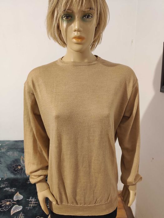 Bluza  camel din lina pura virgina Made in Germany-masura 44-Noua!