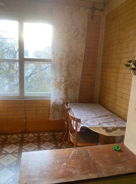 Продается 2х комнатная квартира переделанная в 3х комнатную