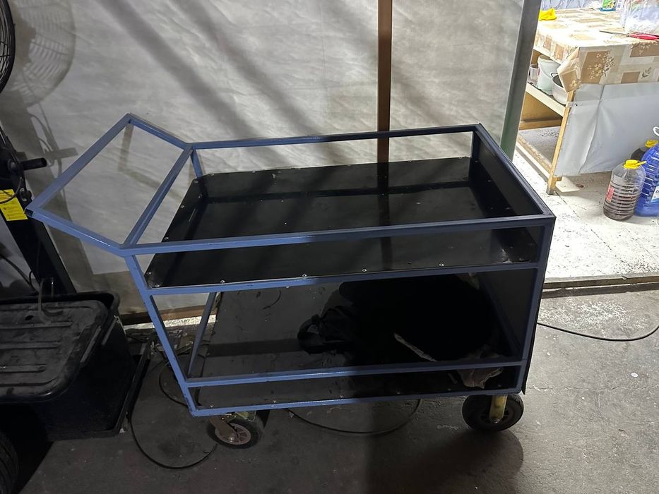 4 ĝildirakli deyarli yangi arava