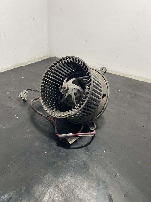 Ventilator aeroterma Mercedes sprinter f659222k
