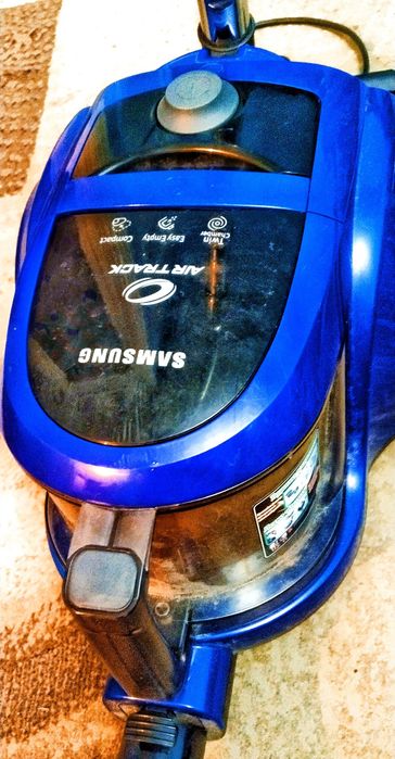 Продам Пылесос Samsung