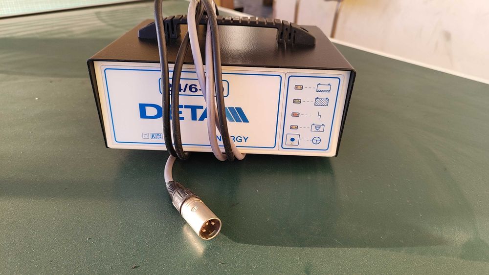 Интелигентно умно зарядно за инвалидни и пазарски колички 24в/6/8А