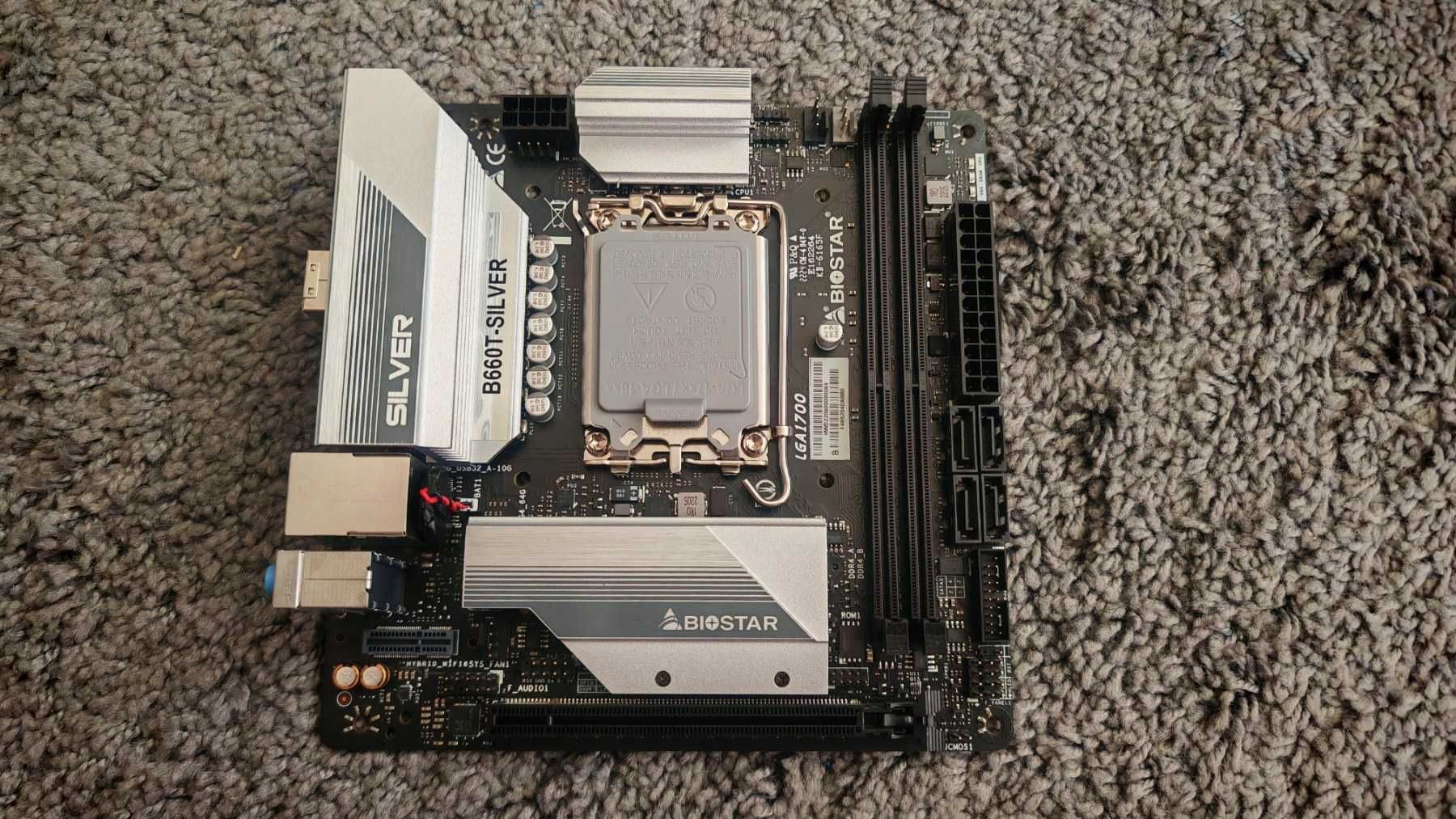 BIOSTAR  B660T-Silver Mini-ITX + INTEL i5-12400F, 6 Cores LGA 1700