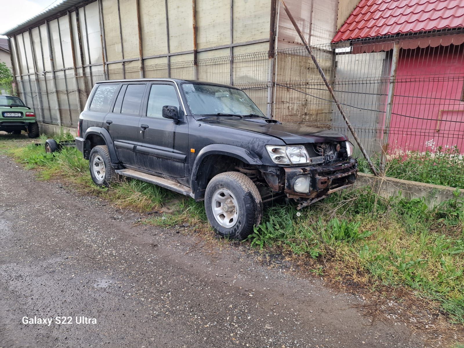 Dezmembrez Nissan patrol y61 !