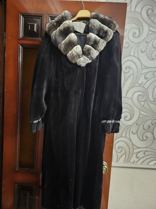 Продам норковую шубу