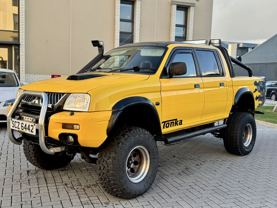 Vand Mitsubishi L200 MONSTER TRUCK Full Kit inaltare OFF ROAD