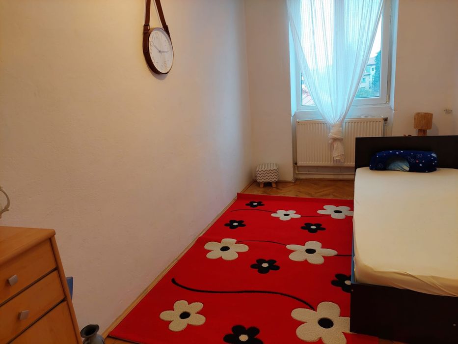 Ap 3 camere de inchiriat