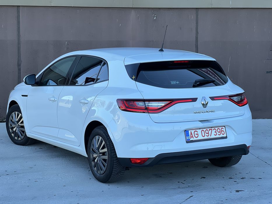 Renault Megane 4 / 1.2 TCe / 2016 /
