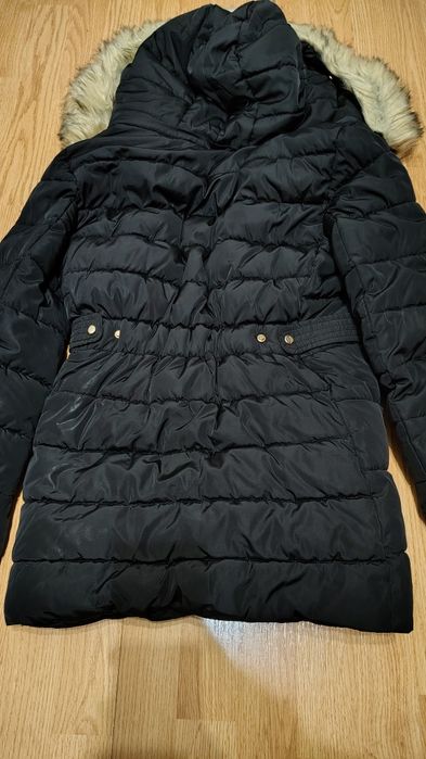 Geaca de iarna Zara cu blăniță pentru fete