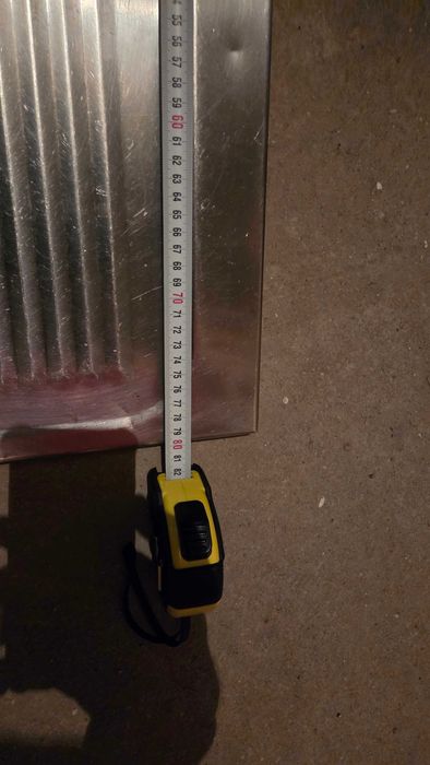 Продавам мивка алпака 80/51 см