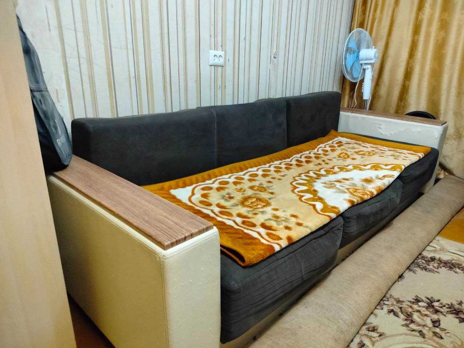 Продам диван в бу состоянии