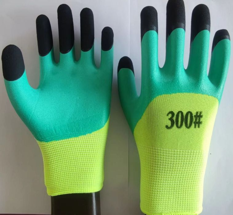 Продам перчатки рабочие 150т
