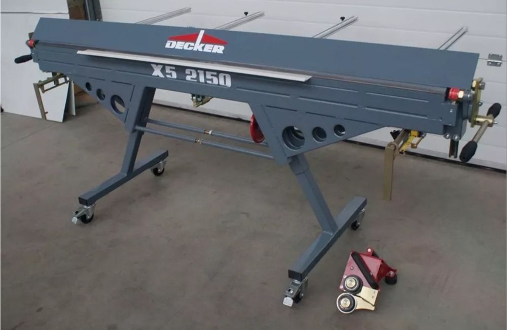 Листогиб ручной Decker X5 2150