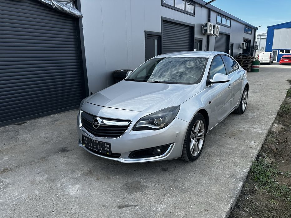 Dezmembrez opel insignia a facelift 2.0 automat