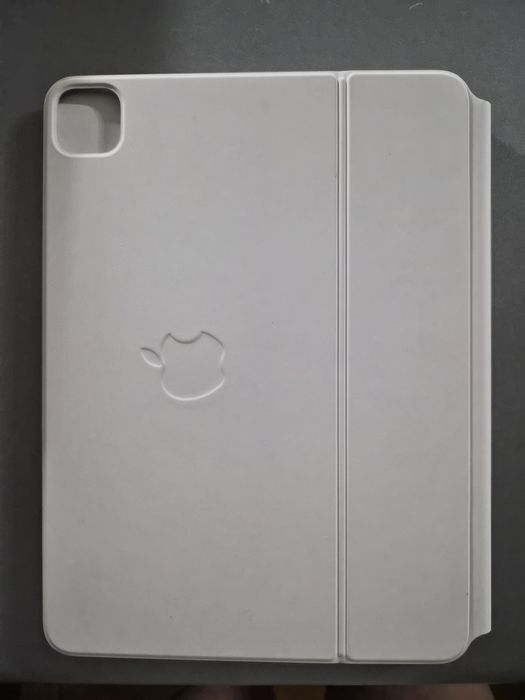 Ipad magic keyboard 11"