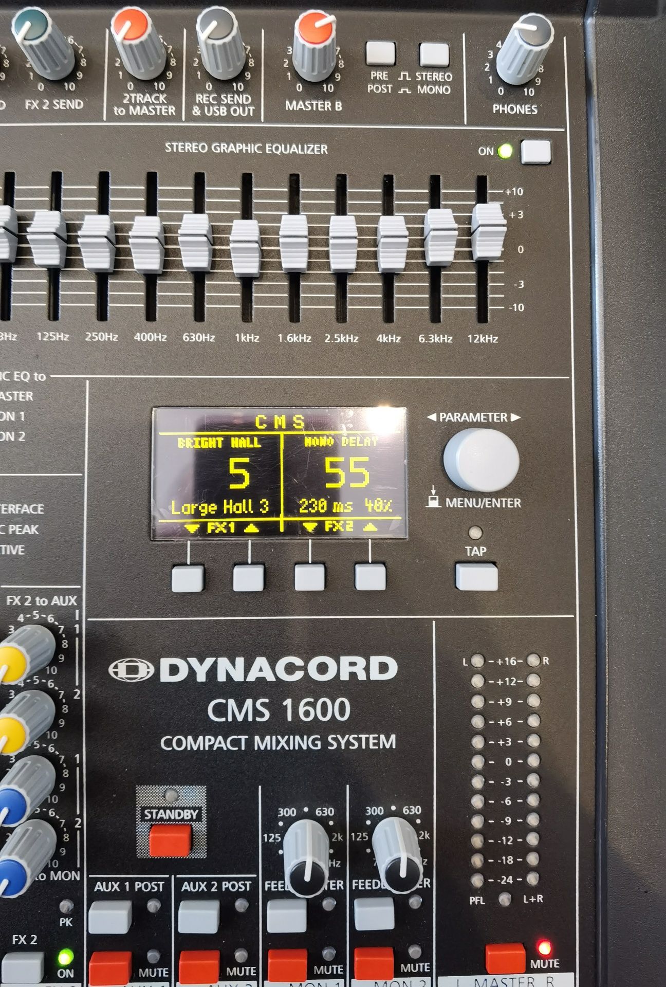 DYNACORD CMS 1600 Динакорд ЦМС 1600 + поръчков кейс