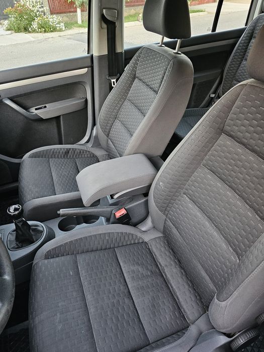 Vw touran recent inmatriculata euro 4  1.9 tdi  6 trepte