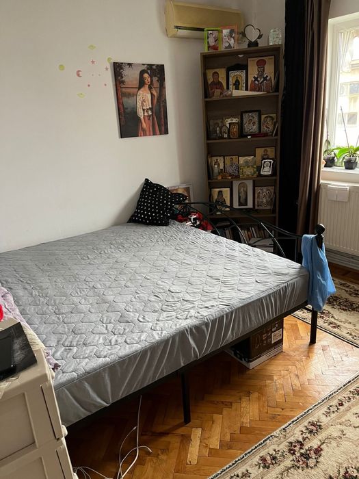 Apartament 3 camere de vânzare