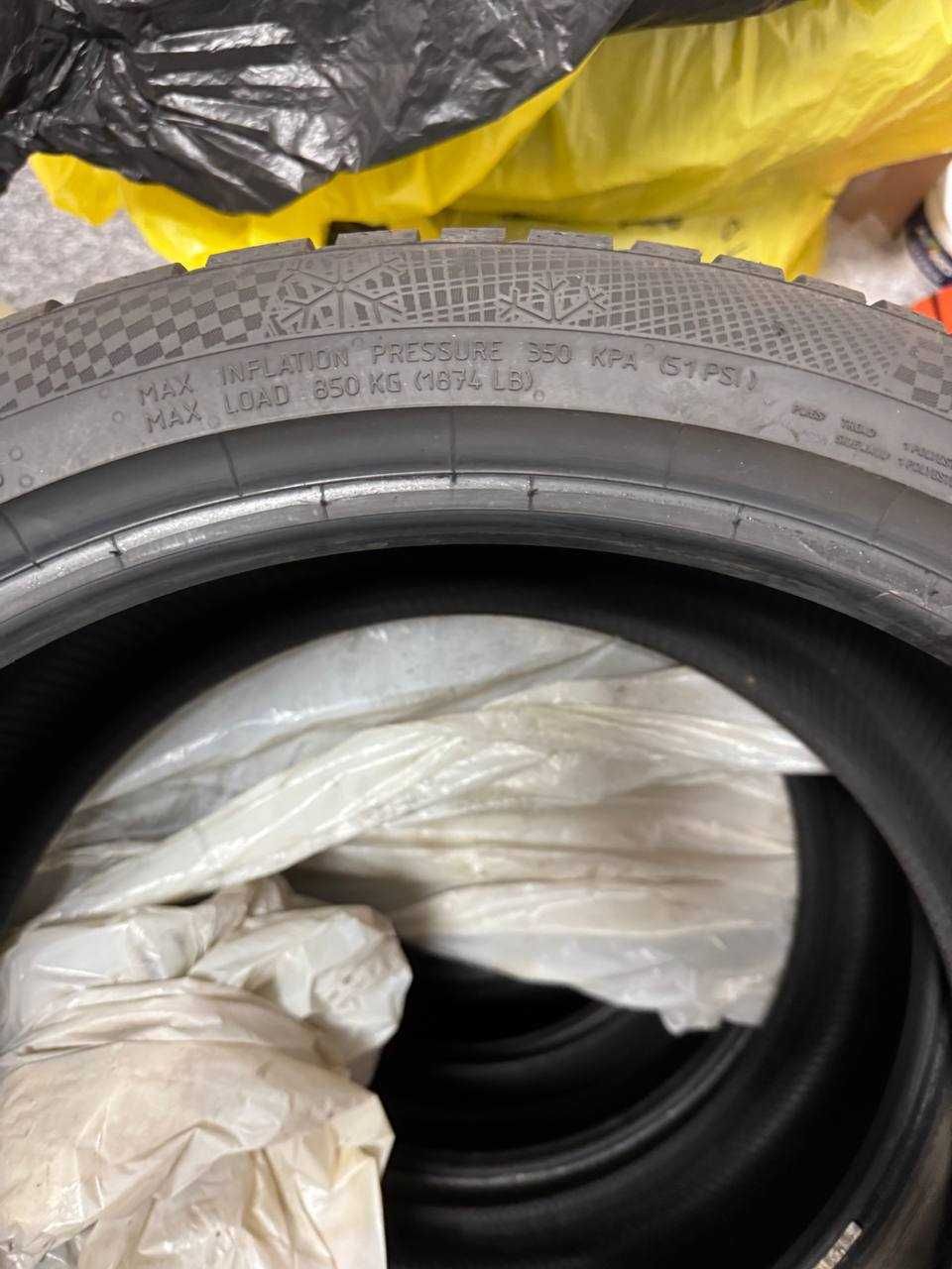 Зимни гуми CONTINENTAL 275/35 R20 W XL и 245/40