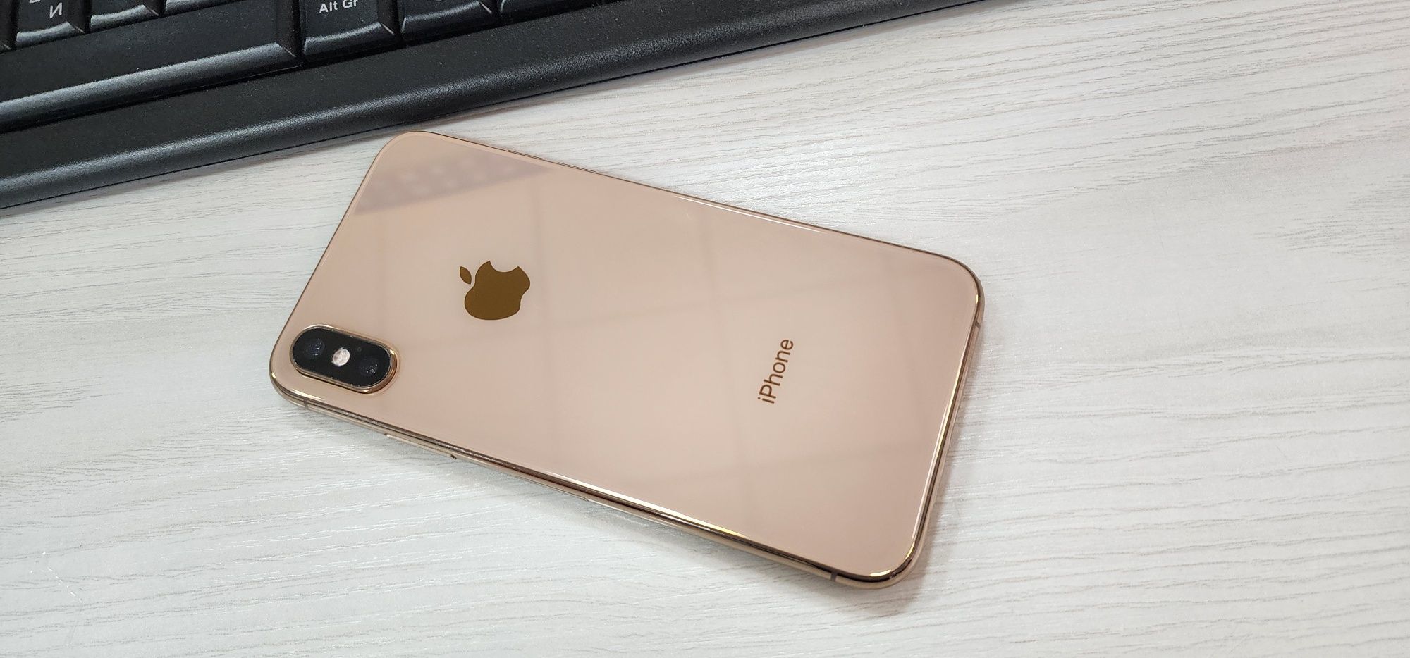 Iphone Xs TU/A Gold 64Gb Bat 100% Face Bor ideal Holati