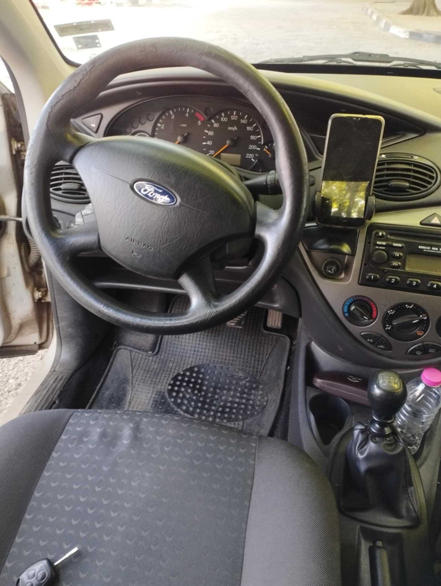Лек автомобил Ford Fokus 1.8 TDCI 100к.с.