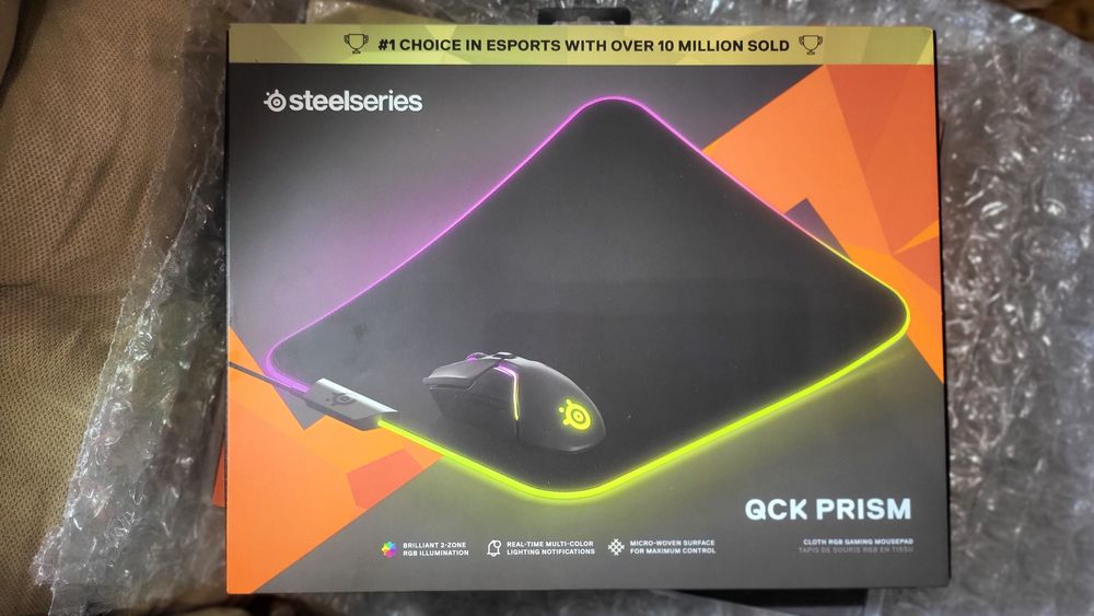 Steelseries QCK Prism RGB подложка за мишка чисто нова 2бр